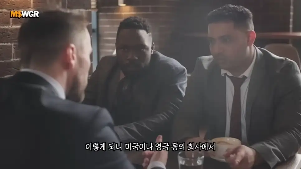 머니스웨거 Money Swagger - 충격적인 인도의 빈부격차 수준 [Esx5NNFWkJQ - 966x543 - 6m39s].jpeg