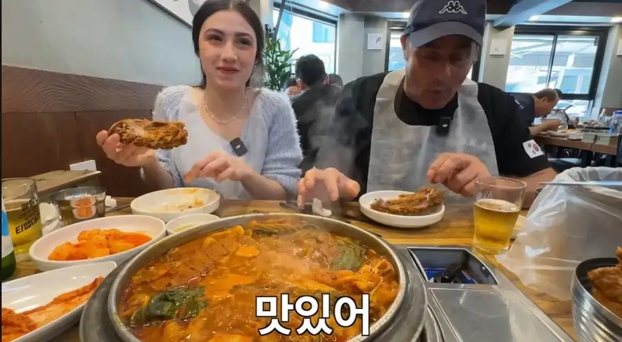 결국 외국인들이 눈치채버린 한식 최후의 보루_3.webp