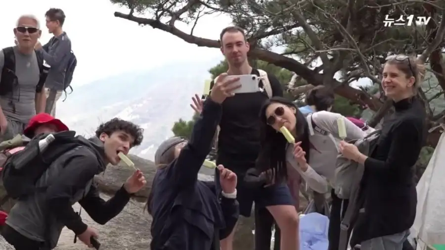 주로 서양인들이 즐긴다는 K-컨텐츠_7.webp