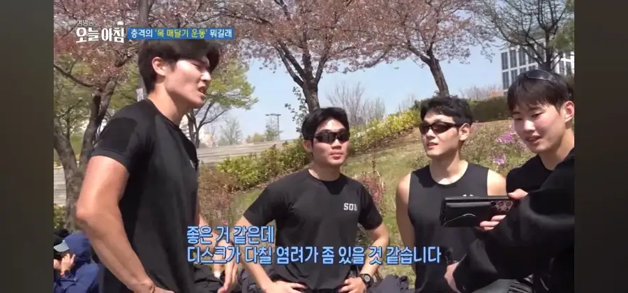 중국에서 유행중이라는 목매달기 운동의 공포_22.webp