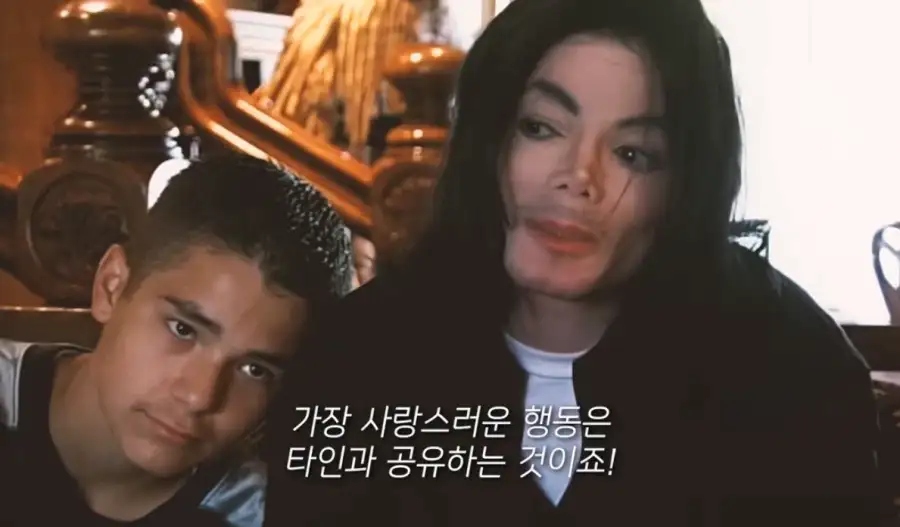 마이클잭슨 아동성추행 혐의에 박차를 가했던 방송_5.webp