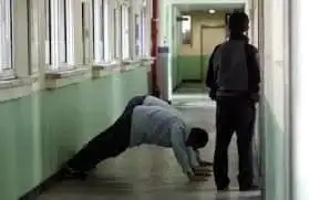 선생에게 권력을 주면 일어나는일...JPG_2.webp