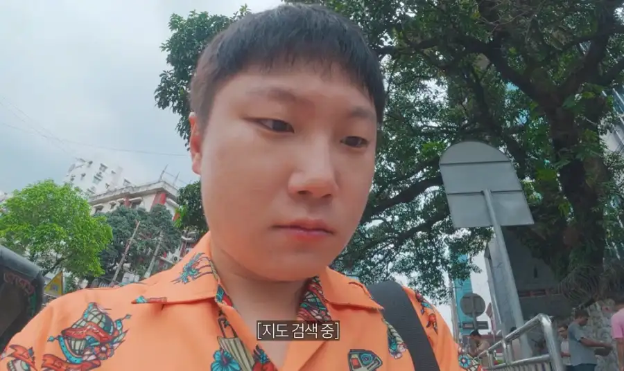 "옛날에는 인력거 타기 미안했는데 이제 안 미안해"_14.webp