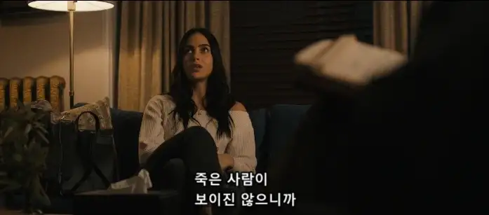 정신과 의사 : 갑자기 환자의 입에서 굉장한 말이 나오기 시작했다...?_2.webp