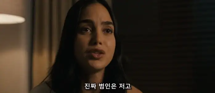 정신과 의사 : 갑자기 환자의 입에서 굉장한 말이 나오기 시작했다...?_18.webp