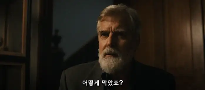 정신과 의사 : 갑자기 환자의 입에서 굉장한 말이 나오기 시작했다...?_26.webp