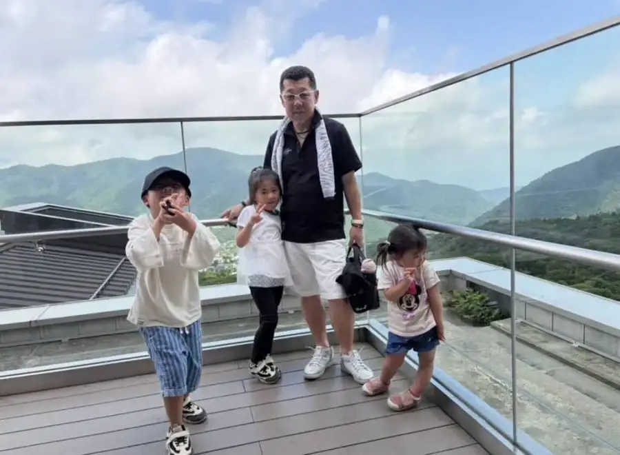 어떤 일본 날라리 커플의 일대기_13.webp