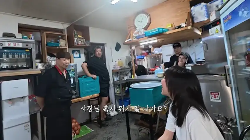 강릉 55년 중국집가서 먹방한 쯔양.jpg_1.webp