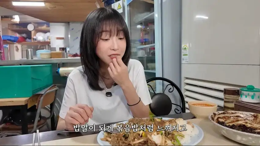 강릉 55년 중국집가서 먹방한 쯔양.jpg_16.webp