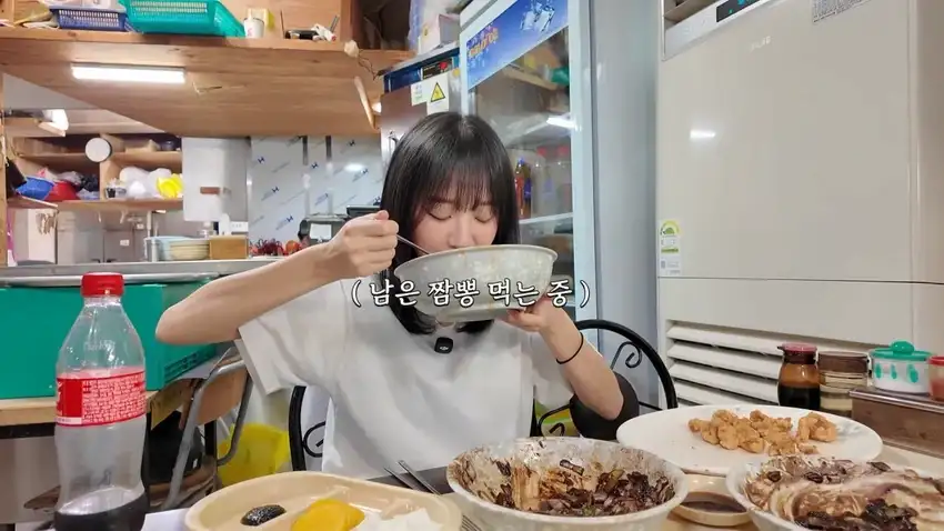 강릉 55년 중국집가서 먹방한 쯔양.jpg_37.webp